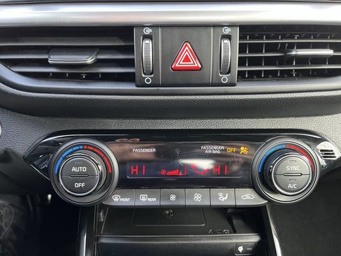 Used 2023 Kia Forte GT-Line w/ GT-Line Premium Package image 22