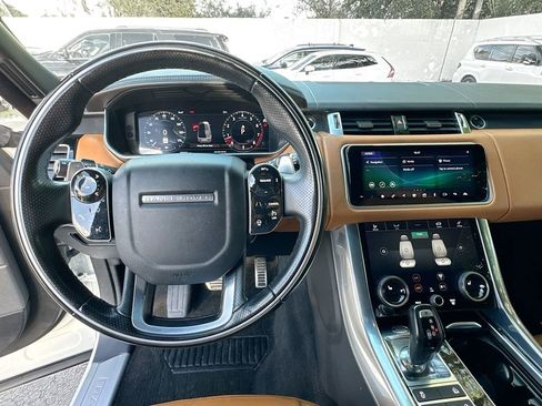 Used 2019 Land Rover Range Rover Sport Supercharged image 12