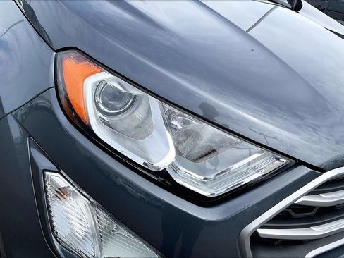 Used 2021 Ford EcoSport SE FWD image 5