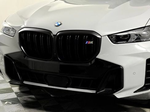 Used 2024 BMW X5 M60i AWD/4WD image 12