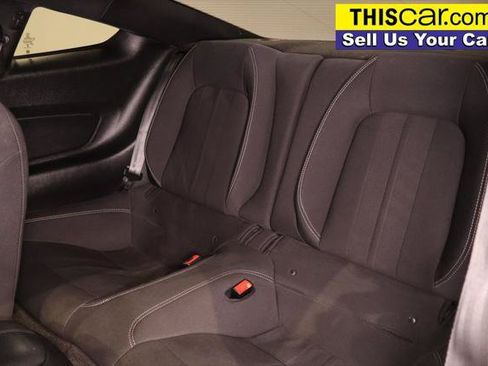 Used 2018 Ford Mustang Coupe RWD image 22