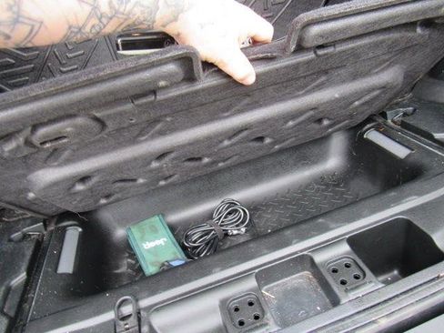 Used 2017 Jeep Wrangler Unlimited Sport w/ Quick Order Package 24S image 32