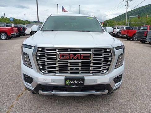 New 2026 GMC Yukon Denali w/ Sun & Power Step Package AWD/4WD image 2