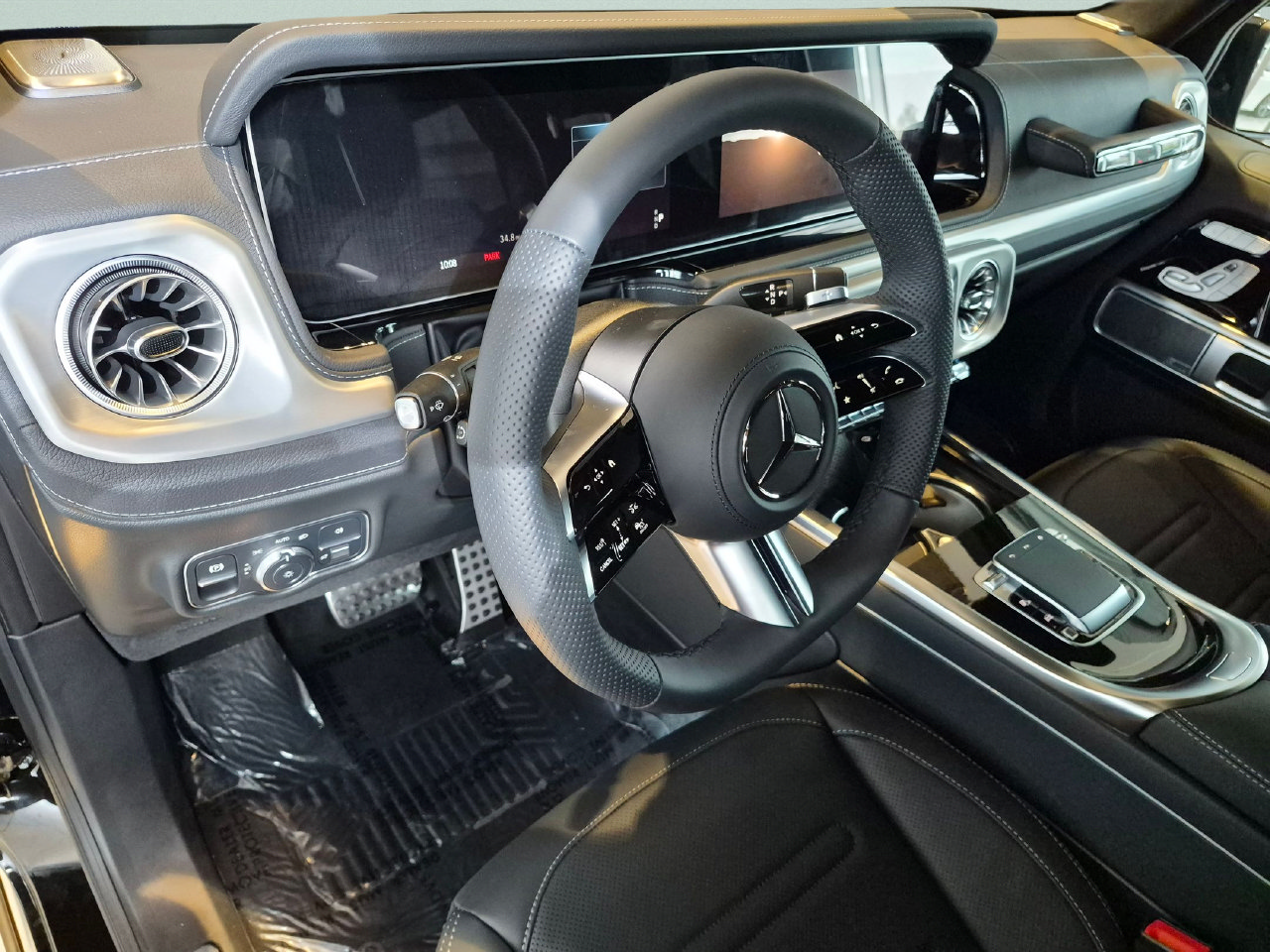 New 2027 Mercedes-Benz G 580 e image 4
