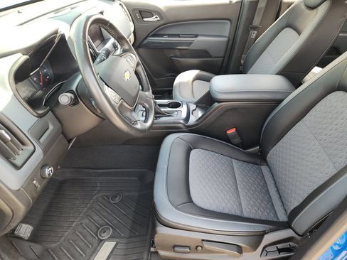 Used 2022 Chevrolet Colorado Z71 RWD image 14
