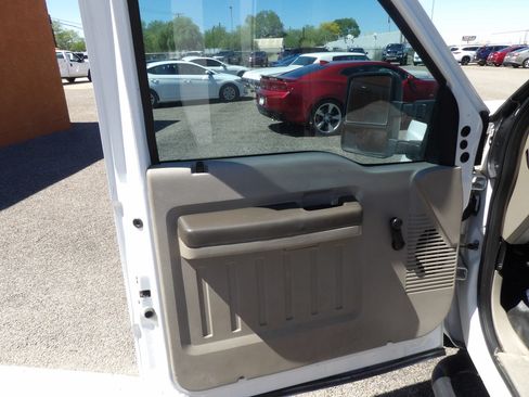 Used 2008 Ford F250 XL RWD image 9