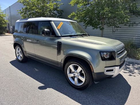 Certified 2025 Land Rover Defender 110 S image 4