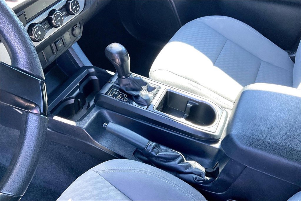 Used 2020 Toyota Tacoma SR w/ SR Convenience Package RWD image 15
