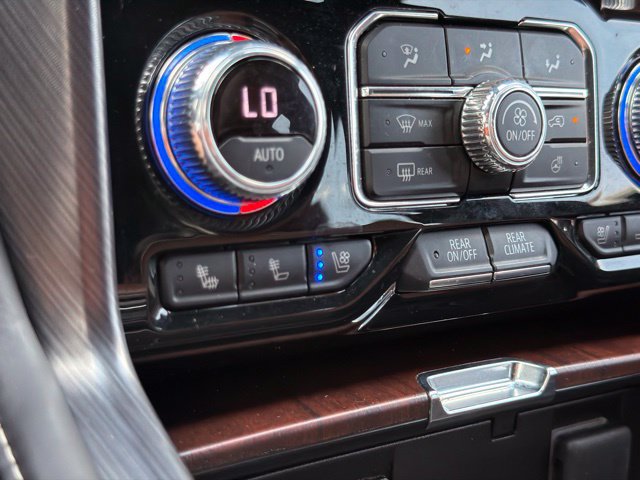 Used 2023 GMC Yukon Denali Ultimate AWD/4WD image 34