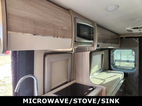 Used 2022 RAM ProMaster 3500 w/ Lane Management Group image 11