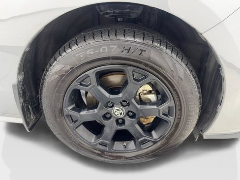 Used 2025 Toyota Sienna XLE Woodland Edition AWD/4WD image 86
