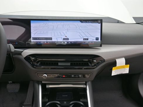 New 2026 BMW 230i Coupe w/ Premium Package RWD image 13