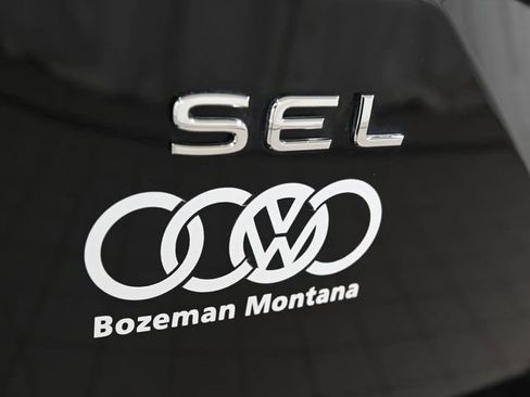 Used 2024 Volkswagen Atlas Peak Edition SEL AWD/4WD image 21