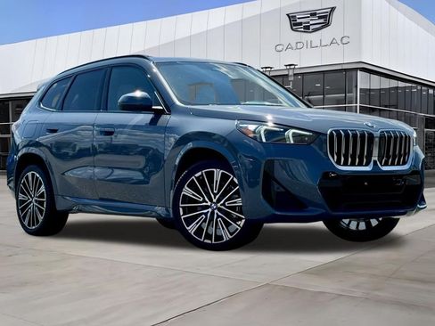 Used 2025 BMW X1 xDrive28i w/ Premium Package AWD/4WD image 2