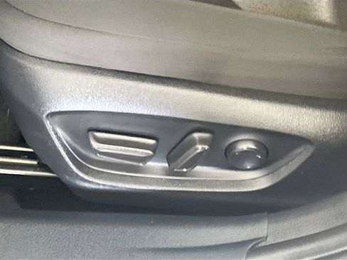 Used 2022 Toyota Camry LE image 15