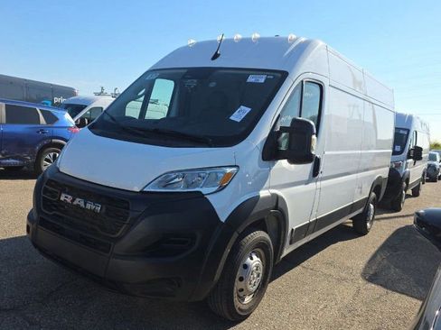 Used 2023 RAM ProMaster 2500 image 1