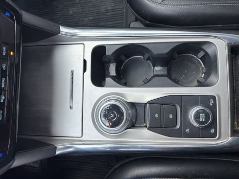 Used 2021 Ford Explorer Limited w/ Equipment Group 301A image 15