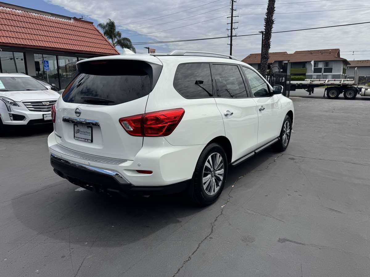 Used 2020 Nissan Pathfinder S FWD image 6