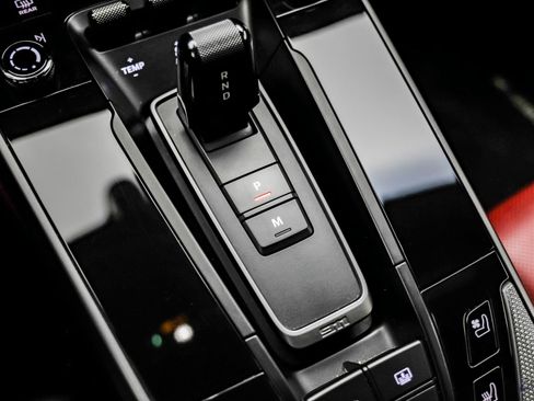 Used 2020 Porsche 911 Carrera image 69