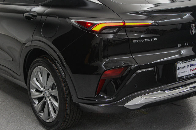 New 2026 Buick Envista Sport Touring FWD image 8