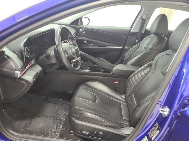 Used 2024 Hyundai Elantra Limited FWD image 17