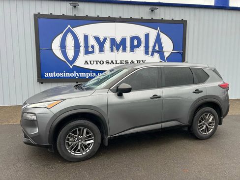 Used 2021 Nissan Rogue S image 1