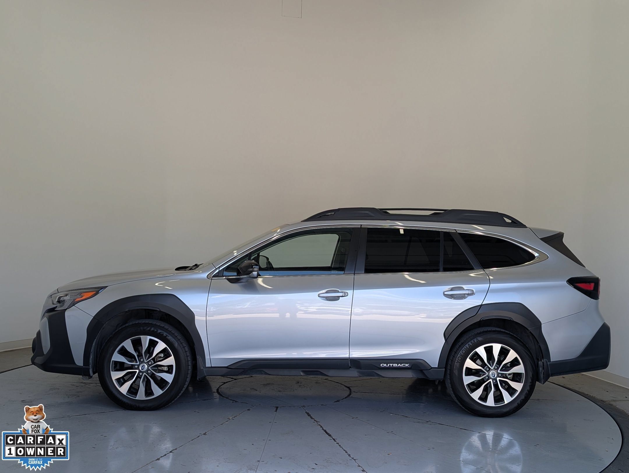 Used 2024 Subaru Outback Limited AWD/4WD image 6