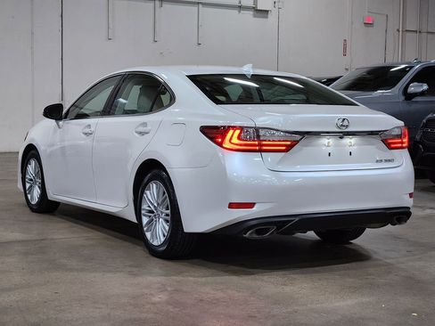 Used 2017 Lexus ES 350 image 12