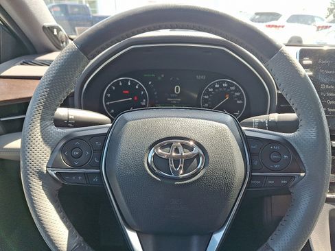 Certified 2022 Toyota Avalon Limited image 20