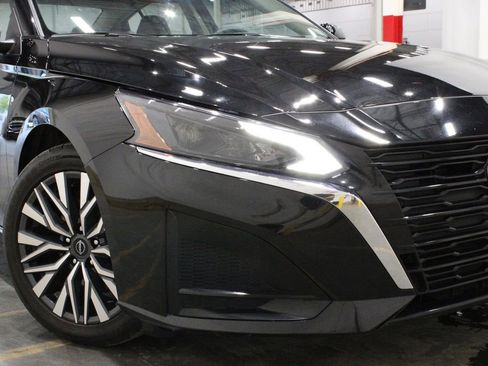 Used 2023 Nissan Altima 2.5 SV image 45