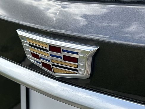 Used 2020 Cadillac XT6 Premium Luxury image 9