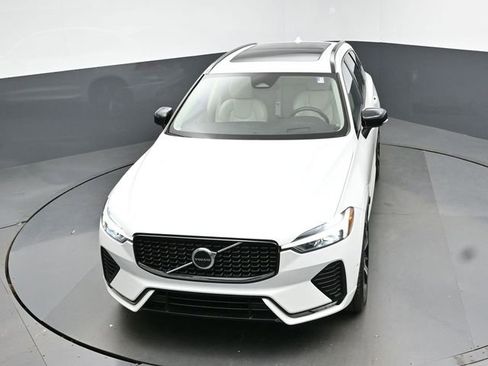 Used 2023 Volvo XC60 B5 Ultimate w/ Protection Package Premier AWD/4WD image 48