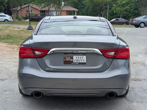 Used 2018 Nissan Maxima 3.5 SL FWD image 3