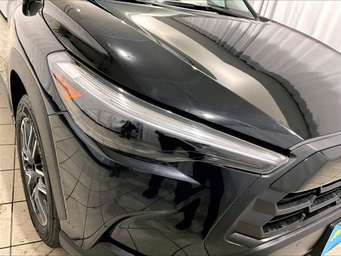 Used 2026 Toyota Corolla Cross XLE w/ Convenience Package image 33