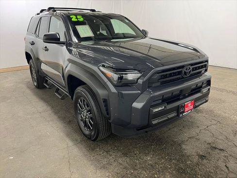Certified 2025 Toyota 4Runner SR5 AWD/4WD image 1