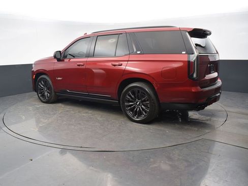 Certified 2023 Cadillac Escalade V w/ LPO, ONYX Package image 4