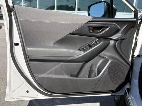 Certified 2025 Subaru Crosstrek 2.5i Sport w/ Crosstrek Mirror Package image 19