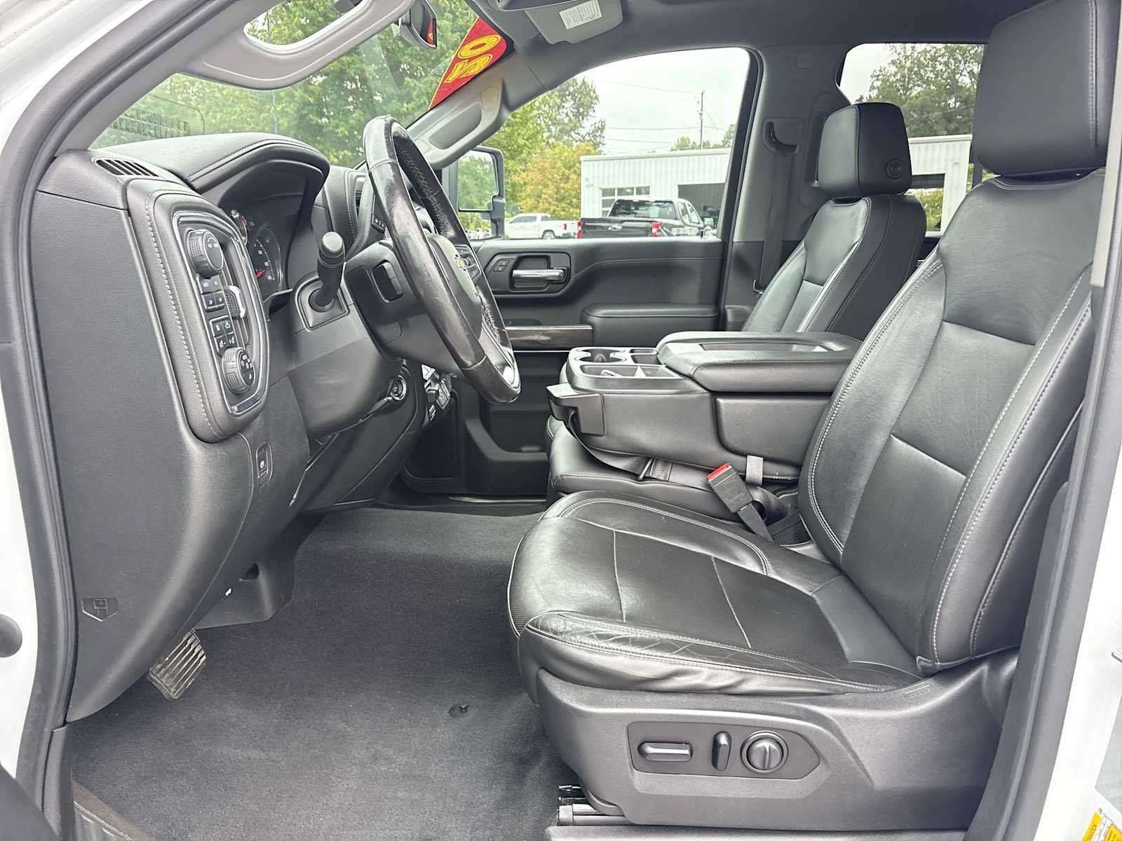 Used 2020 Chevrolet Silverado 2500 LTZ AWD/4WD image 18