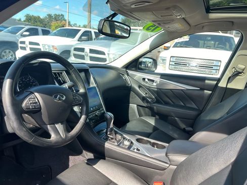 Used 2015 INFINITI Q50 Premium image 8