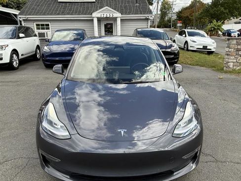 Used 2022 Tesla Model 3 Performance image 9
