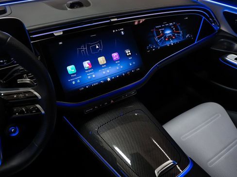 Used 2025 Mercedes-Benz E 53 AMG e 4MATIC Sedan image 59