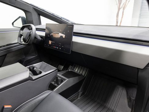 Used 2025 Tesla Cybertruck Cyberbeast image 13