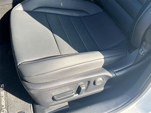 Used 2023 Lexus IS 350 F Sport image 21