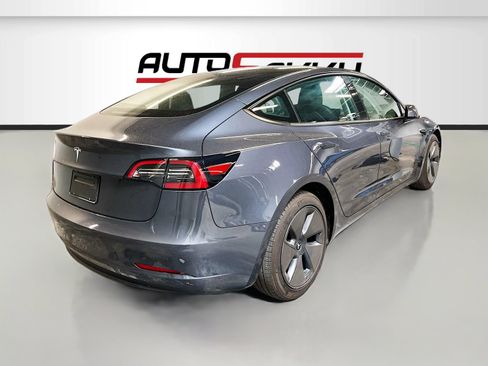 Used 2023 Tesla Model 3 Standard Range RWD image 7