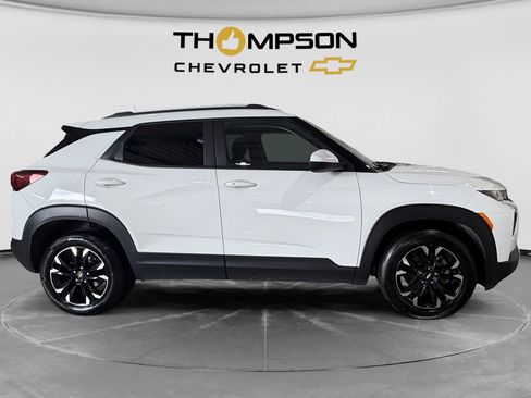 Used 2023 Chevrolet TrailBlazer LT FWD image 6