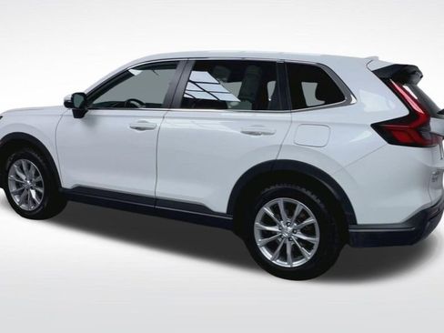 Used 2025 Honda CR-V EX-L image 9