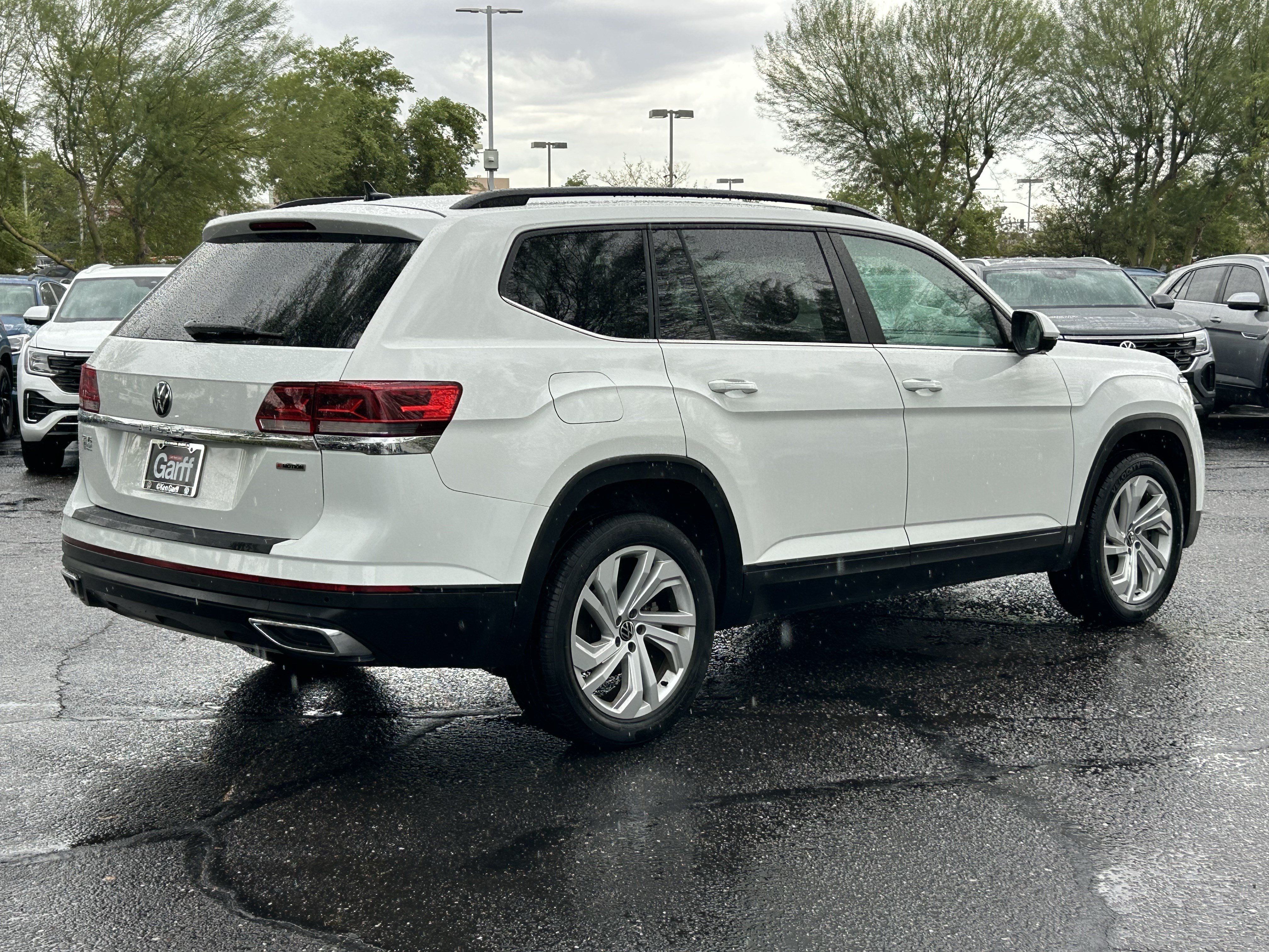 Used 2021 Volkswagen Atlas SE AWD/4WD image 4