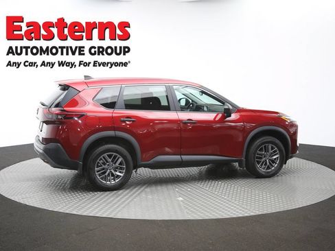 Used 2023 Nissan Rogue S AWD/4WD image 44