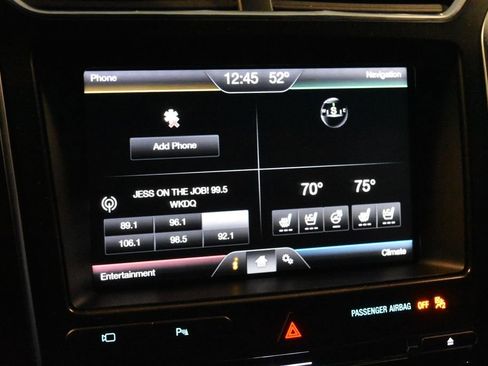 Used 2016 Ford Explorer Limited image 12