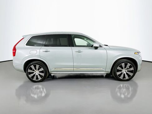 Used 2025 Volvo XC90 B6 Plus w/ Protection Package Premier AWD/4WD image 4